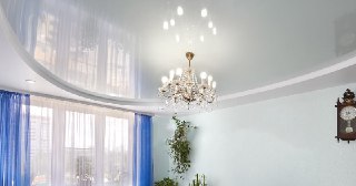 Глянцевый потолок Новошахтинск, цена от 4521 руб.